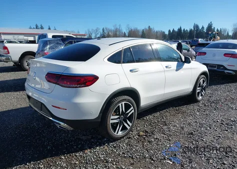 2020 Mercedes-Benz Glc 300 Coupe 4Matic z USA, uszkodzony, nr VIN WDC0J8EB4LF709631